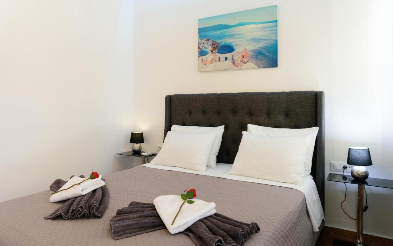 Ágios Nikólaos Luxury Lake View Center House מראה חיצוני תמונה